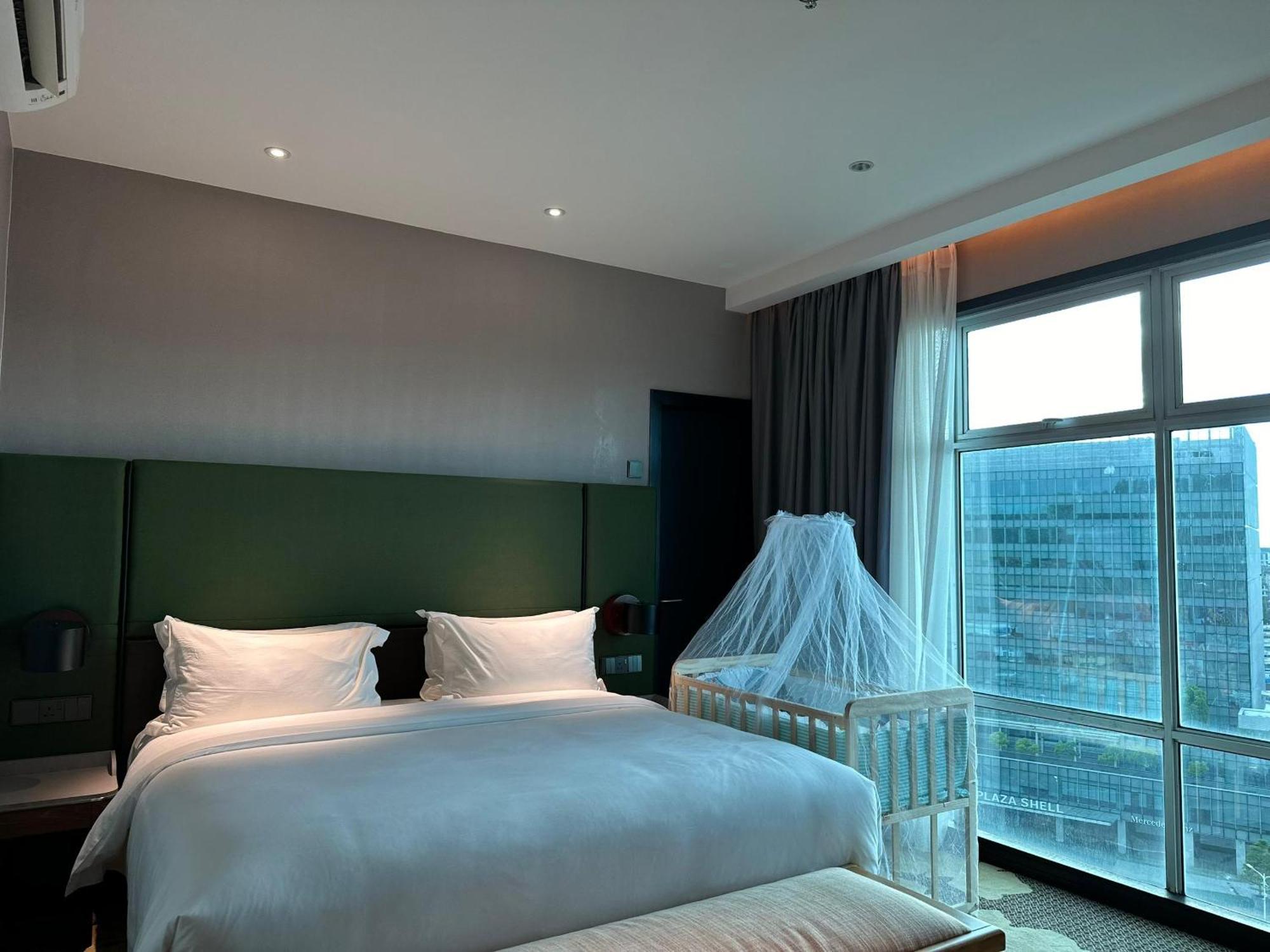 King Park Hotel โกตาคินาบาลู ภายนอก รูปภาพ