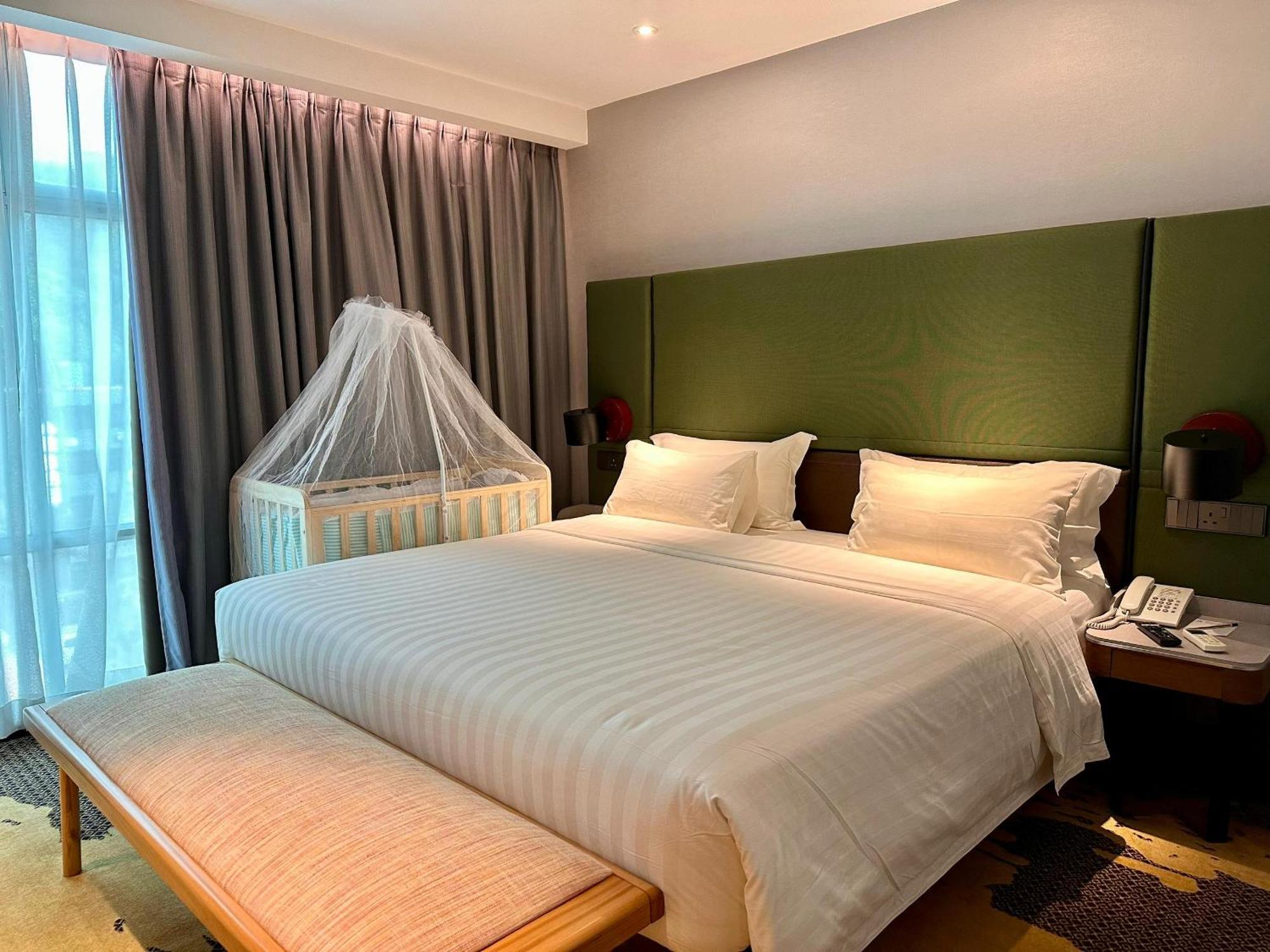 King Park Hotel โกตาคินาบาลู ภายนอก รูปภาพ