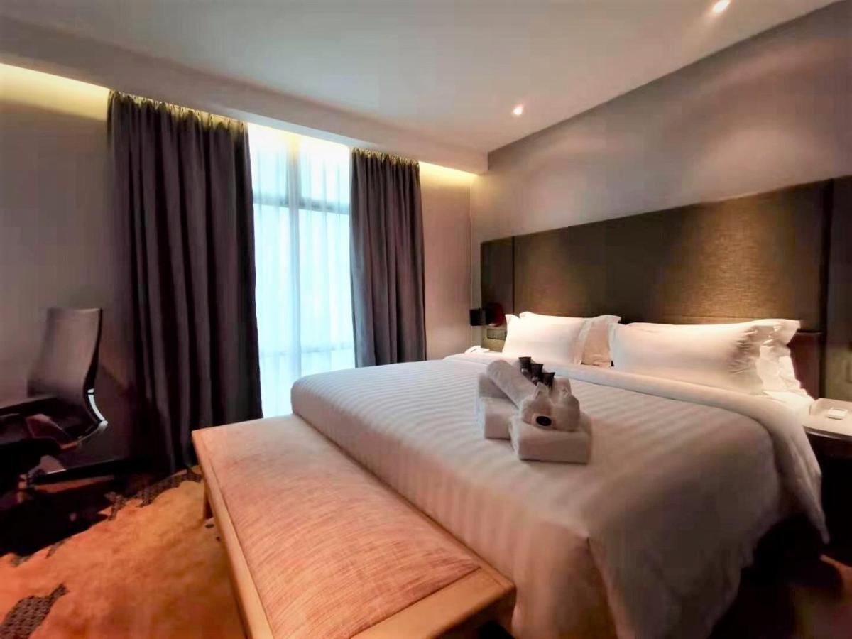King Park Hotel โกตาคินาบาลู ภายนอก รูปภาพ